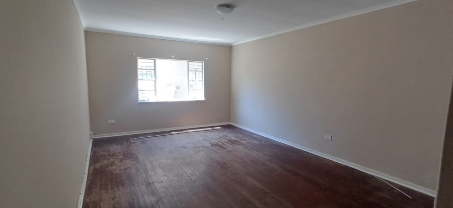 1 Bedroom Property for Sale in Quigney Eastern Cape